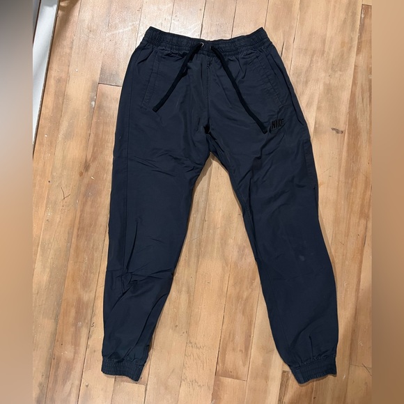 Nike Womens joggers - Picture 2 of 2